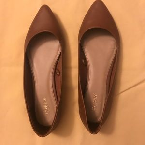 Express brown leather pointed flats